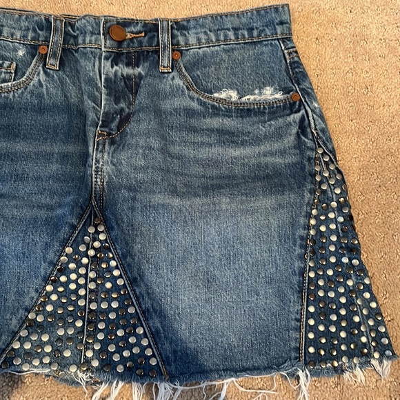 BLANK NYC SKIRT. SIZE 26 - Picture 6 of 6